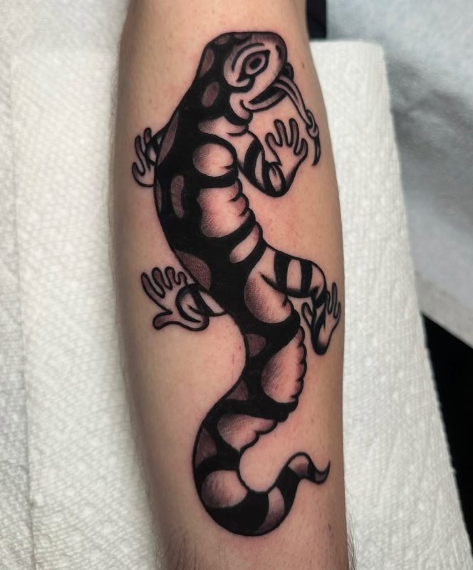Blackwork Lizard
