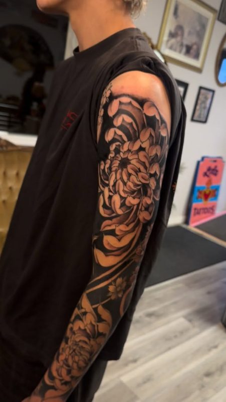 Floral Sleeve