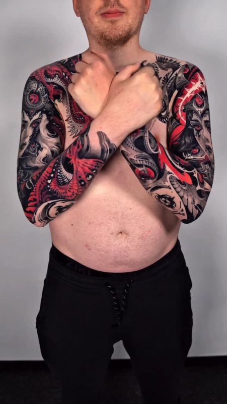 Red Black Sleeves
