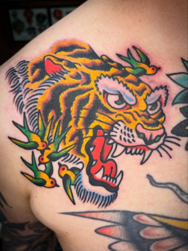 Roaring Tiger