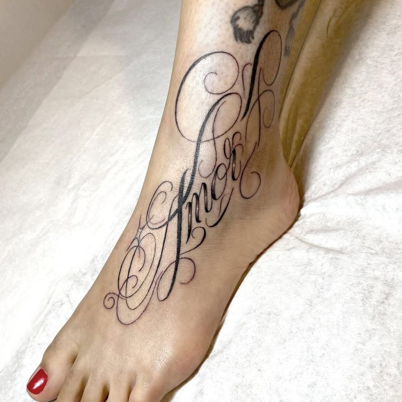 Elegant Script