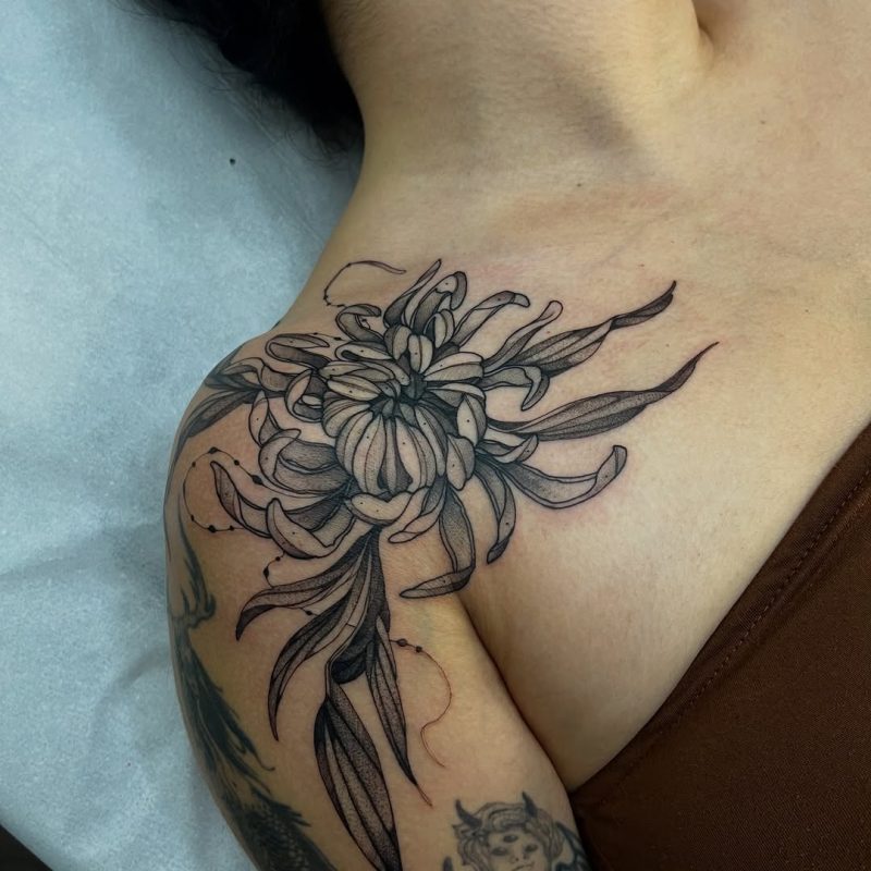 Floral Shoulder