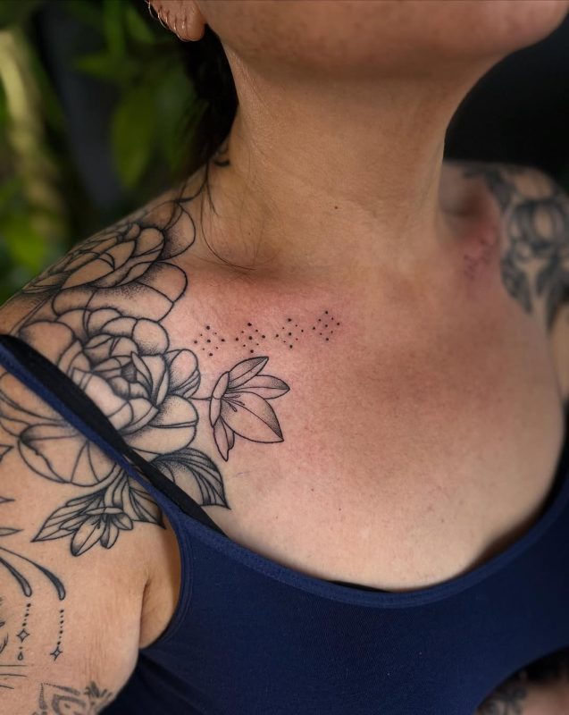 Floral Shoulder