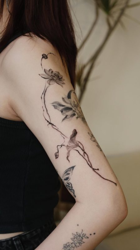 Delicate Floral Vine