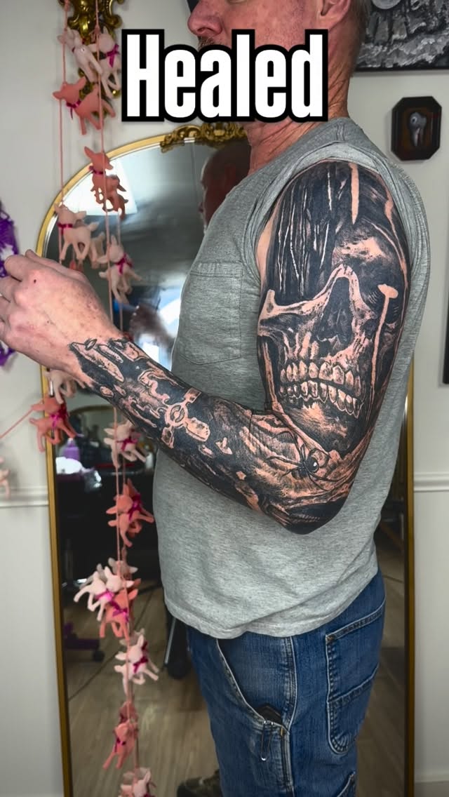 Skull Sleeve