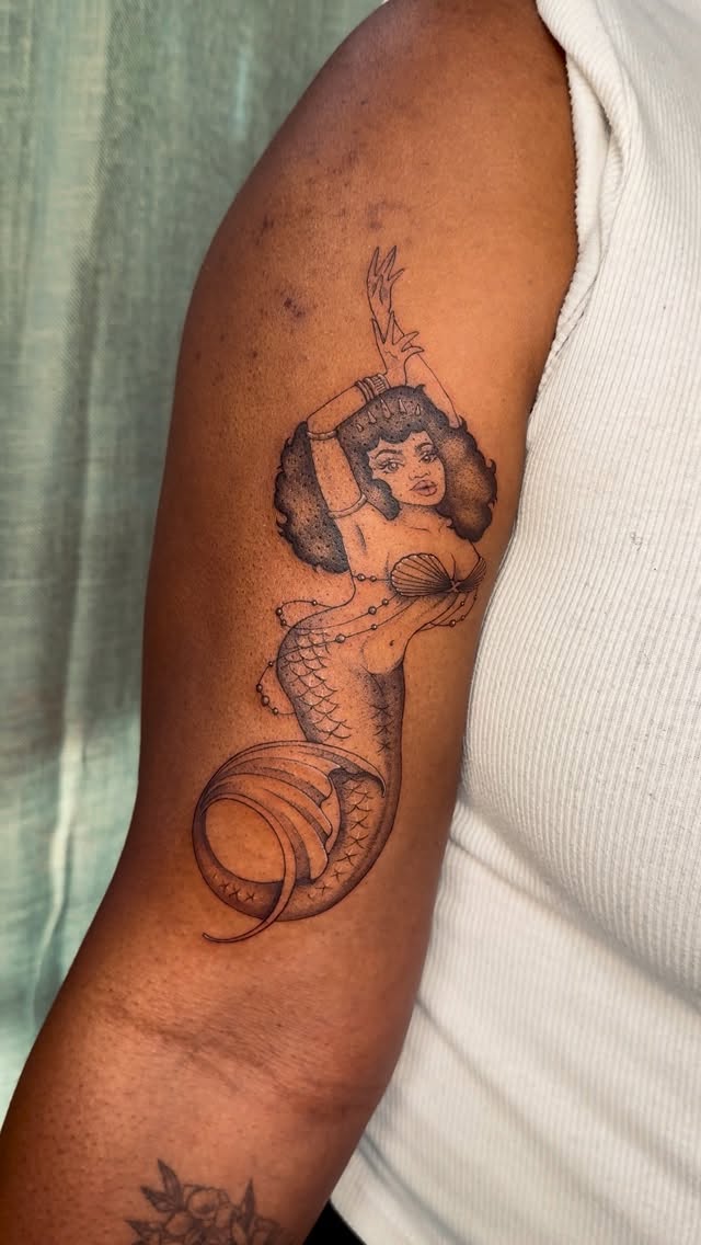 Mermaid Pinup