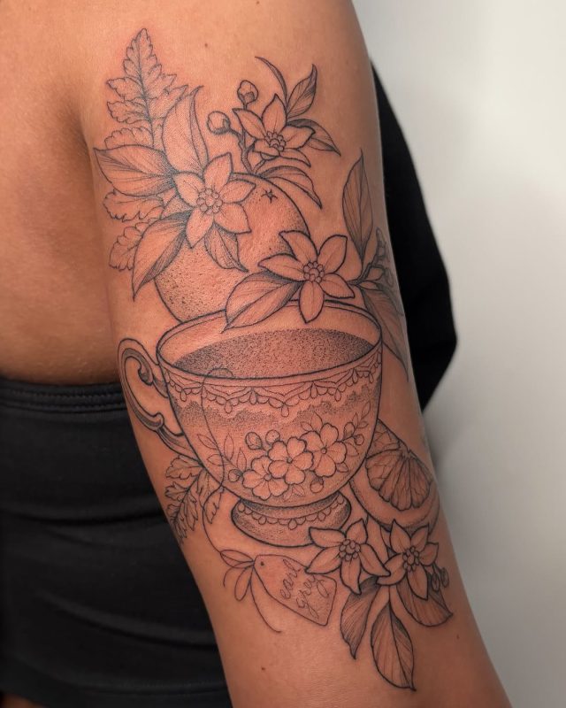 Floral Tea Cup