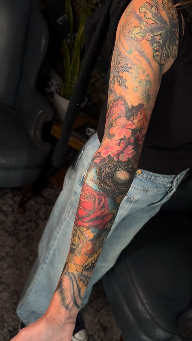 Floral Nature Sleeve