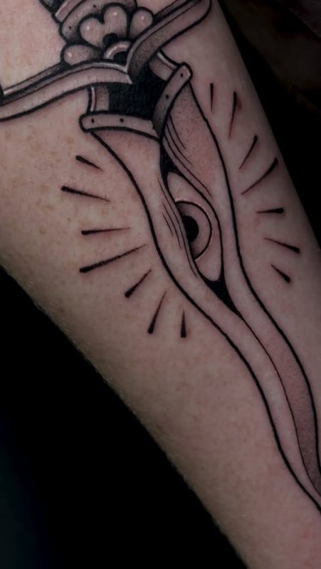 Eye Dagger