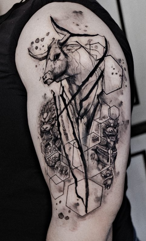 Abstract Bull