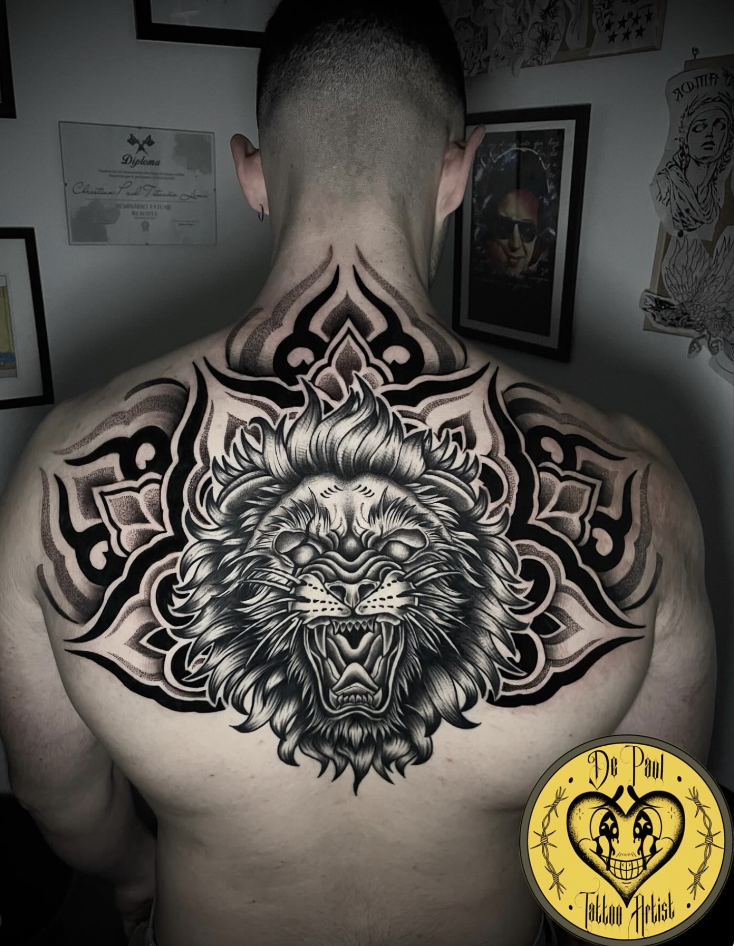 Backpeace Lion