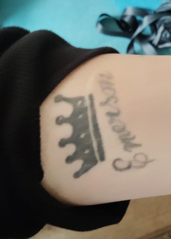 Crown Script