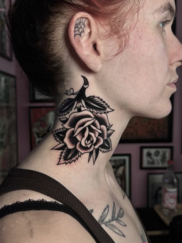 Black Gray Rose