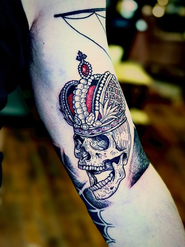 Crowned Skull