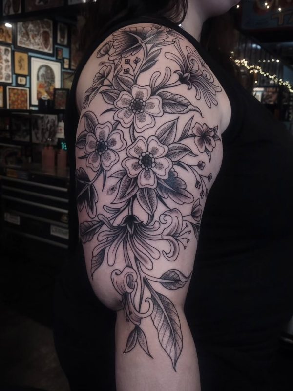 Floral Black & Gray
