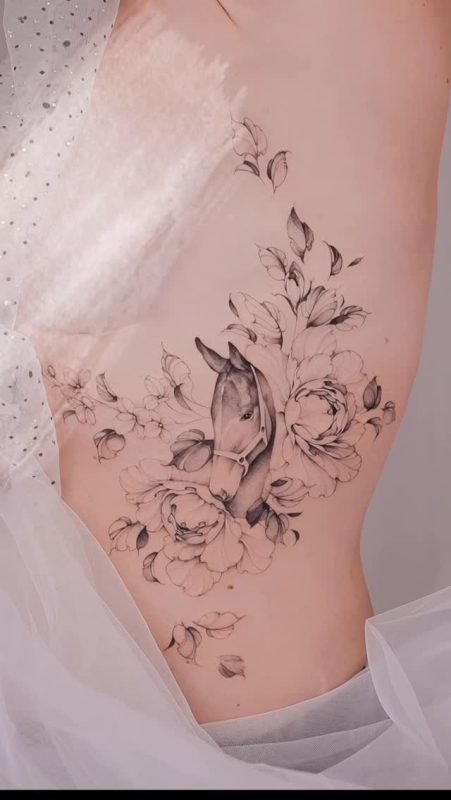 Horse Floral