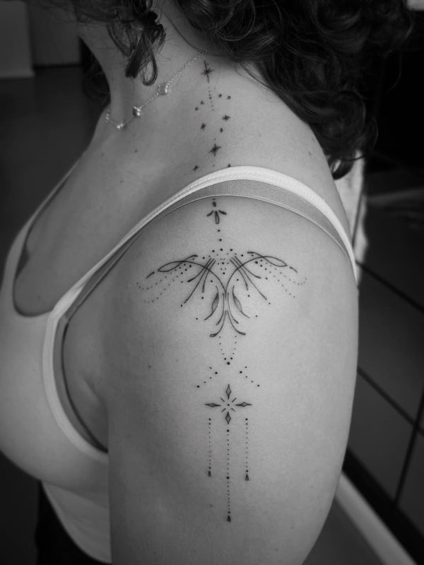 Delicate Dotwork Design