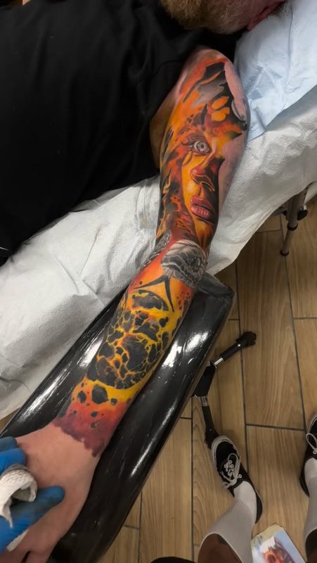 Fiery Face Sleeve