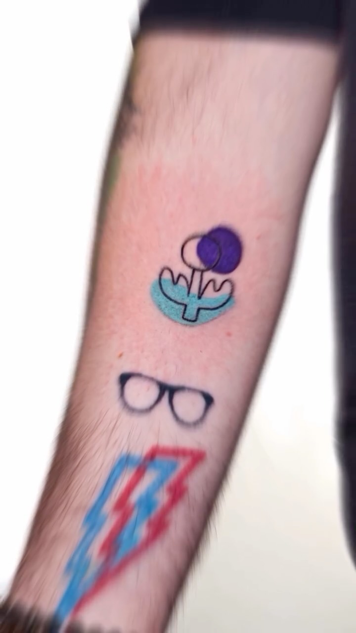 Pinohandpoke