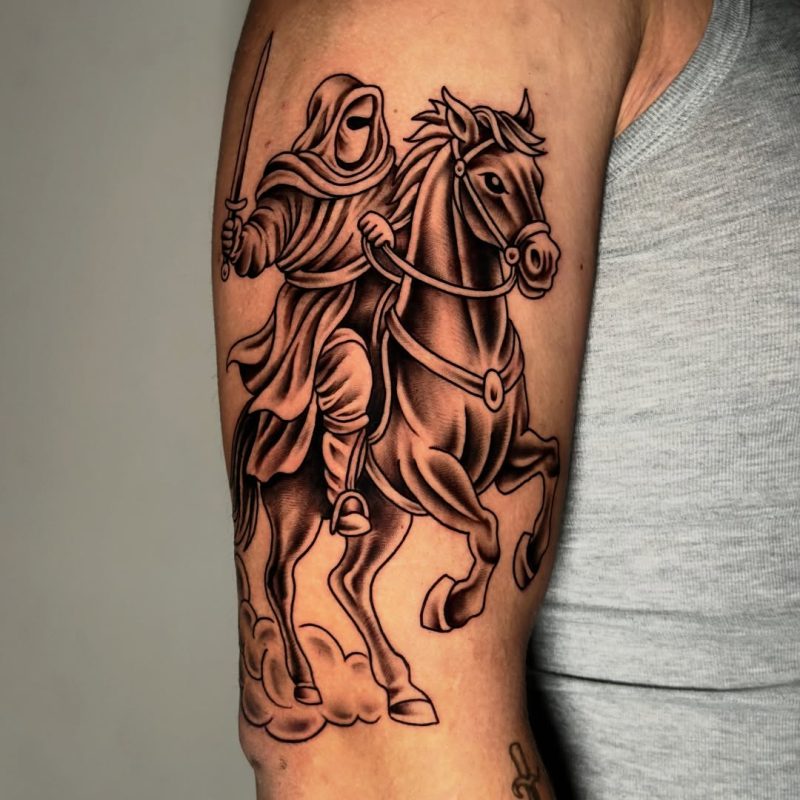 Hooded Rider