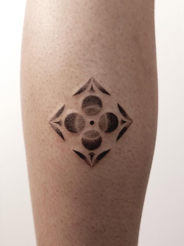 Phases Dotwork