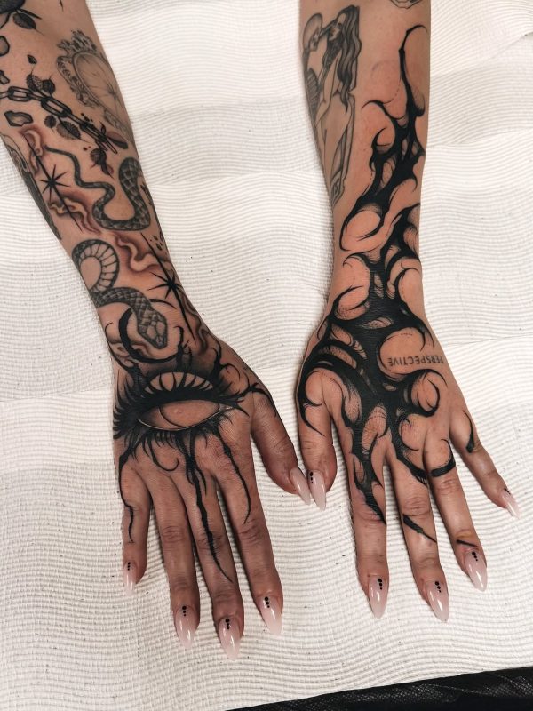 Blackwork hands