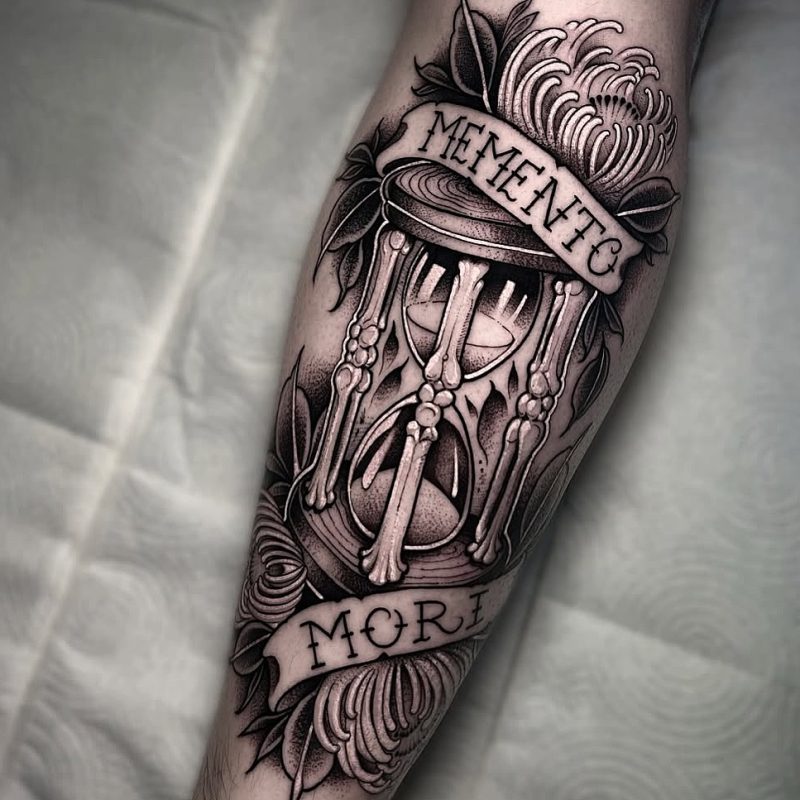Memento Mori Hourglass