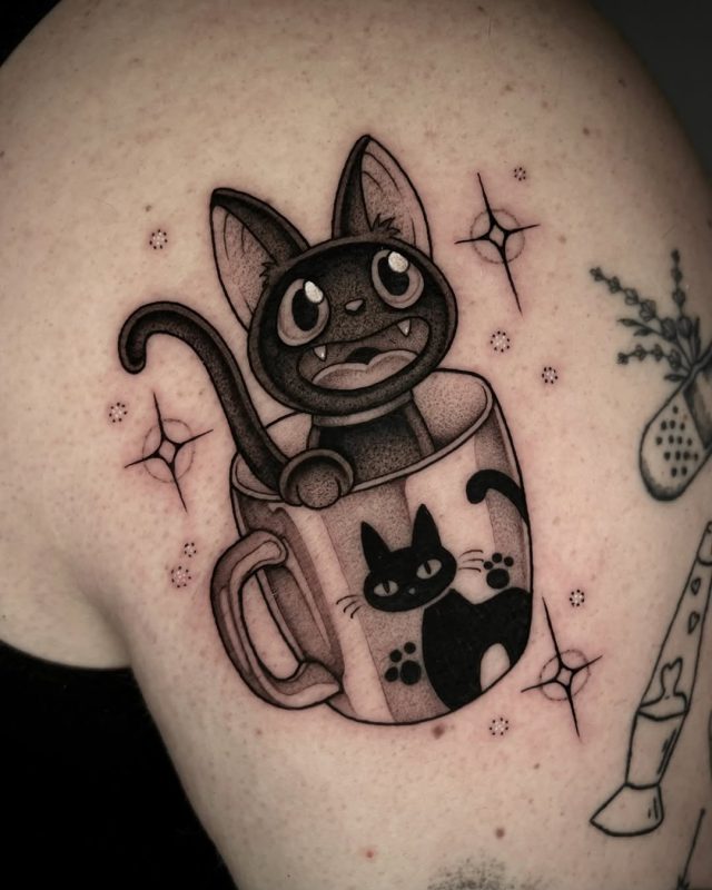 Cat in Mug