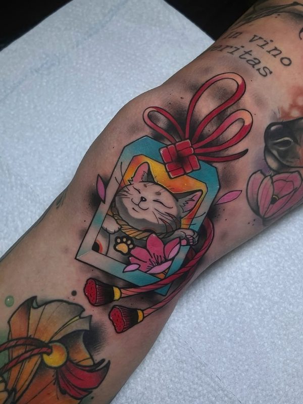 Lucky Cat Charm