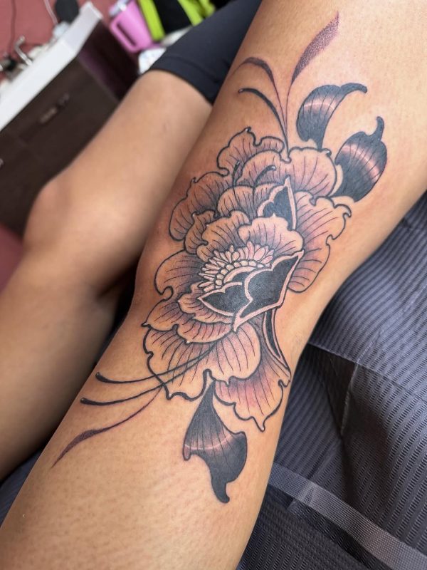 Black Gray Flower