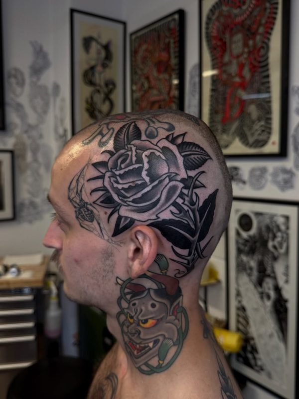 Black Rose Head