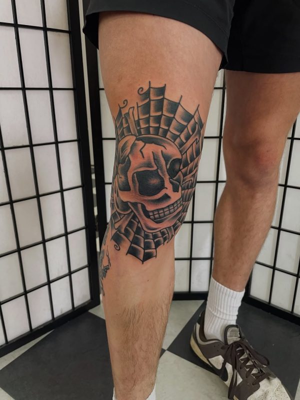 Skull Web