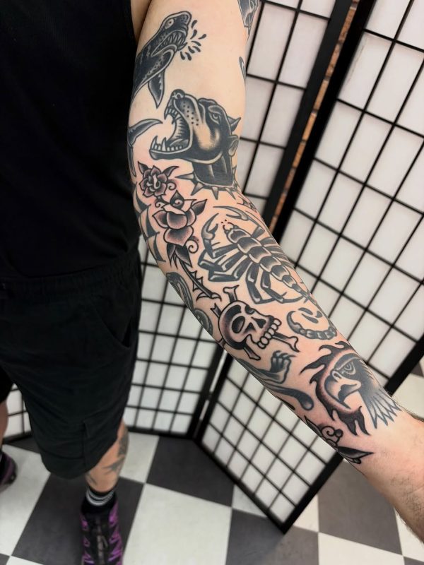 Traditional Sleeve