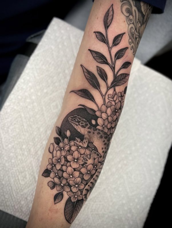 Lizard Floral