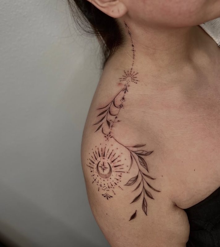Delicate Floral Rays