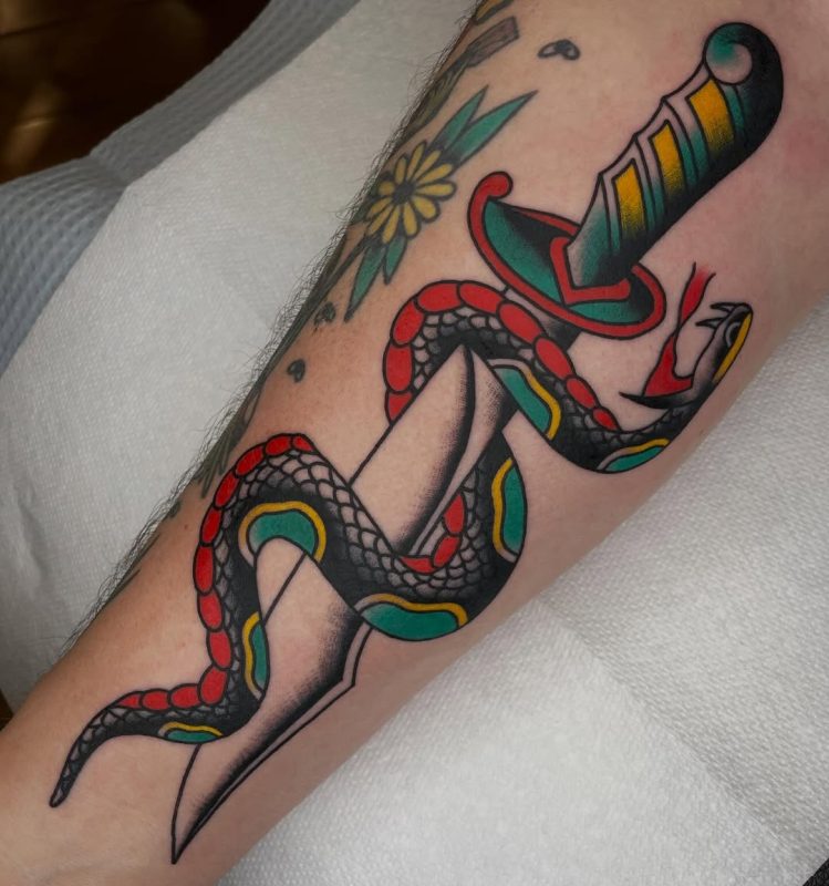 Snake Dagger
