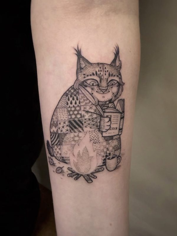 Cozy Cat Reading
