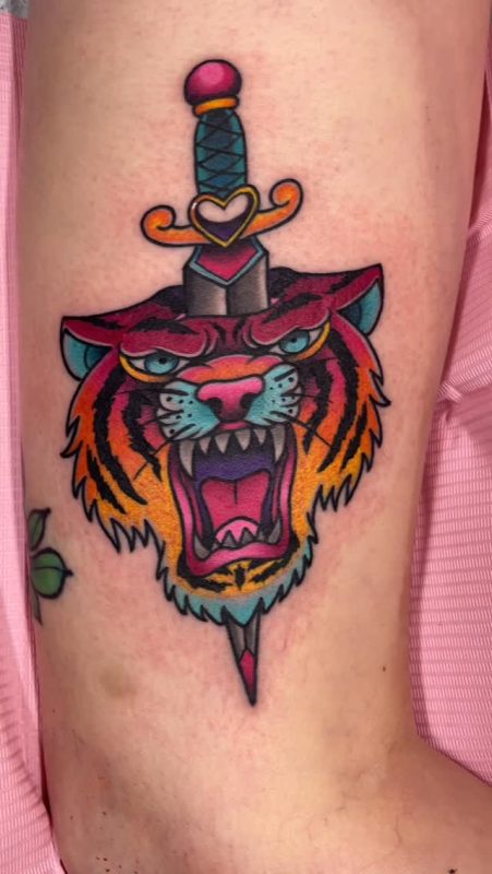 Tiger Dagger