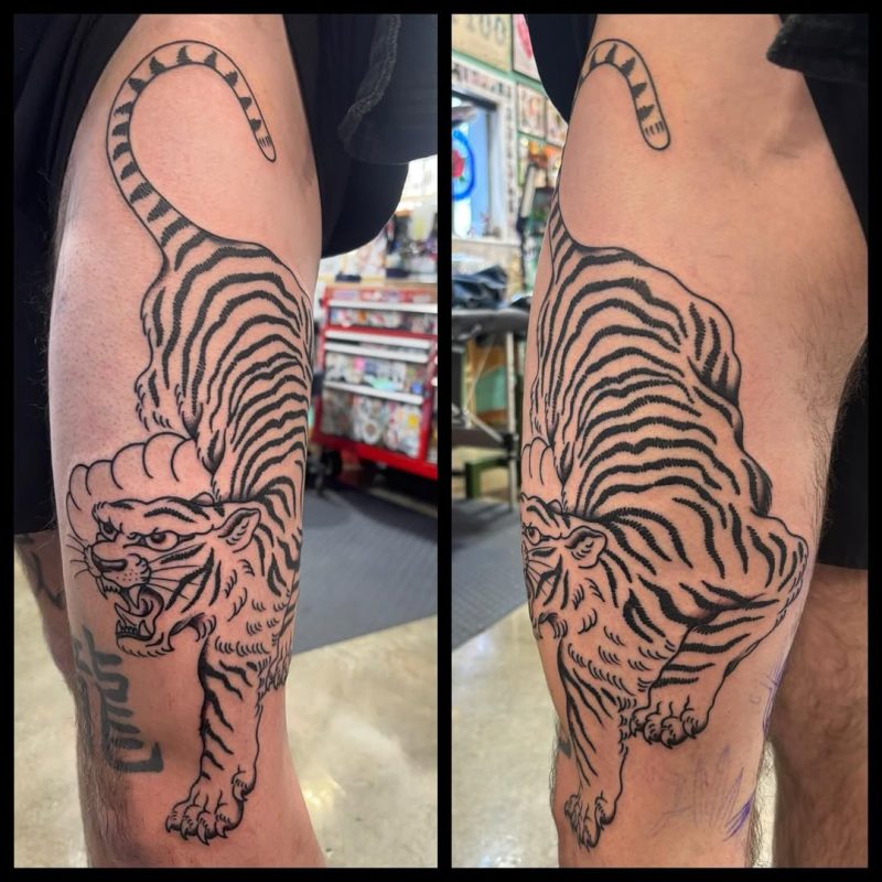 Roaring Tiger
