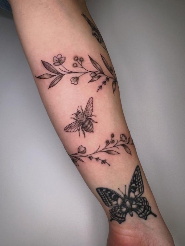 Bee and Florals
