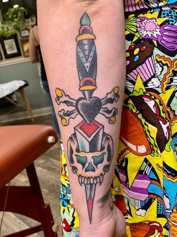 Skull Dagger
