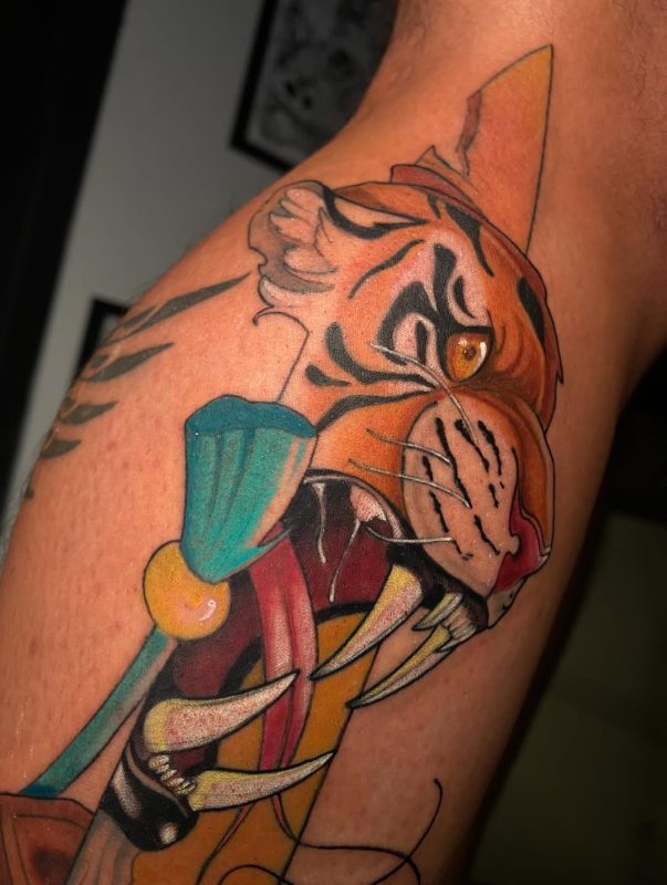 Tiger Dagger
