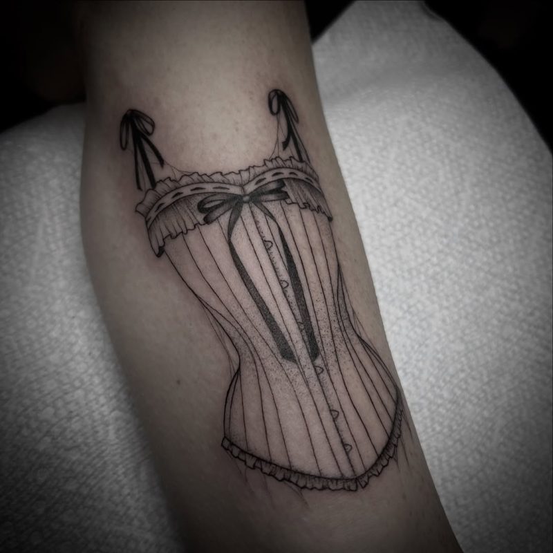 Corset Outline