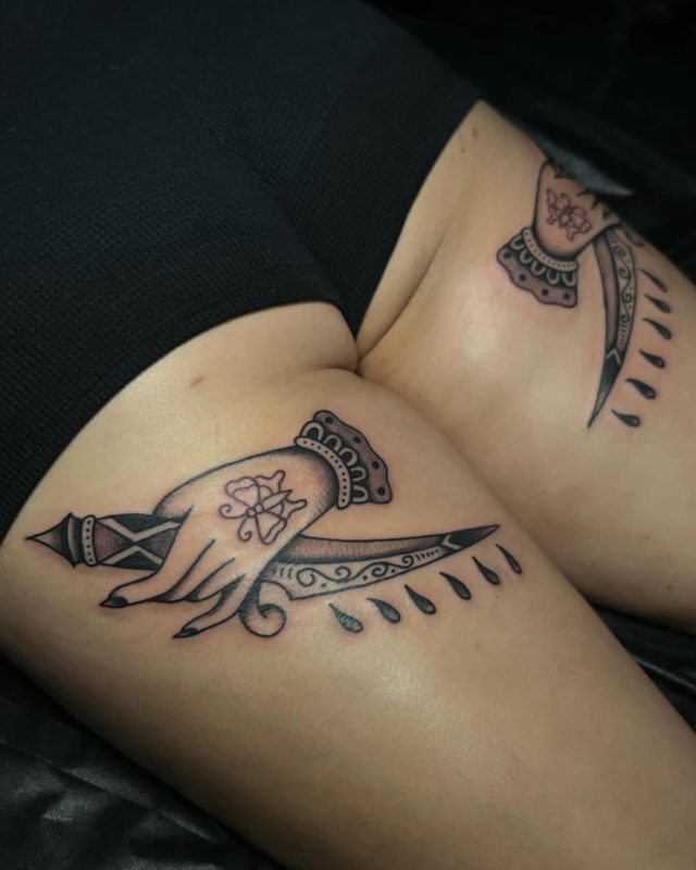 Hand Dagger