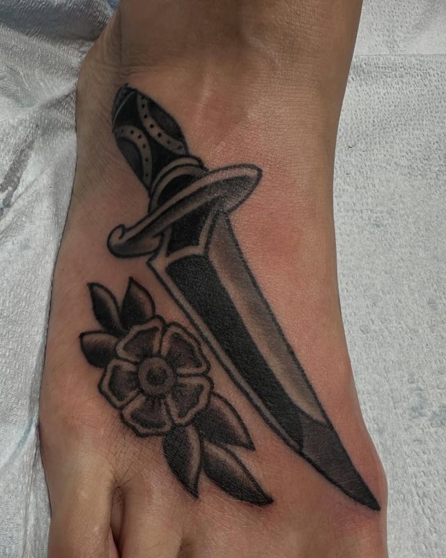 Dagger and Rose
