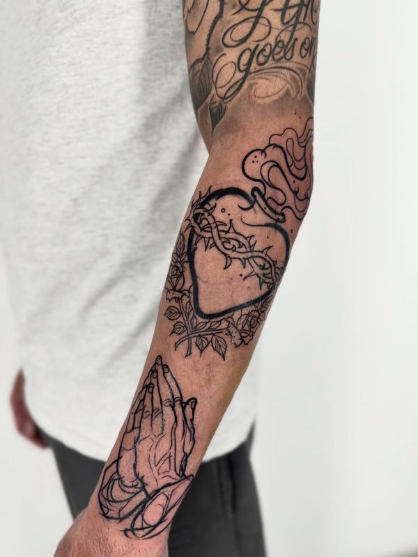 Praying Hands Heart