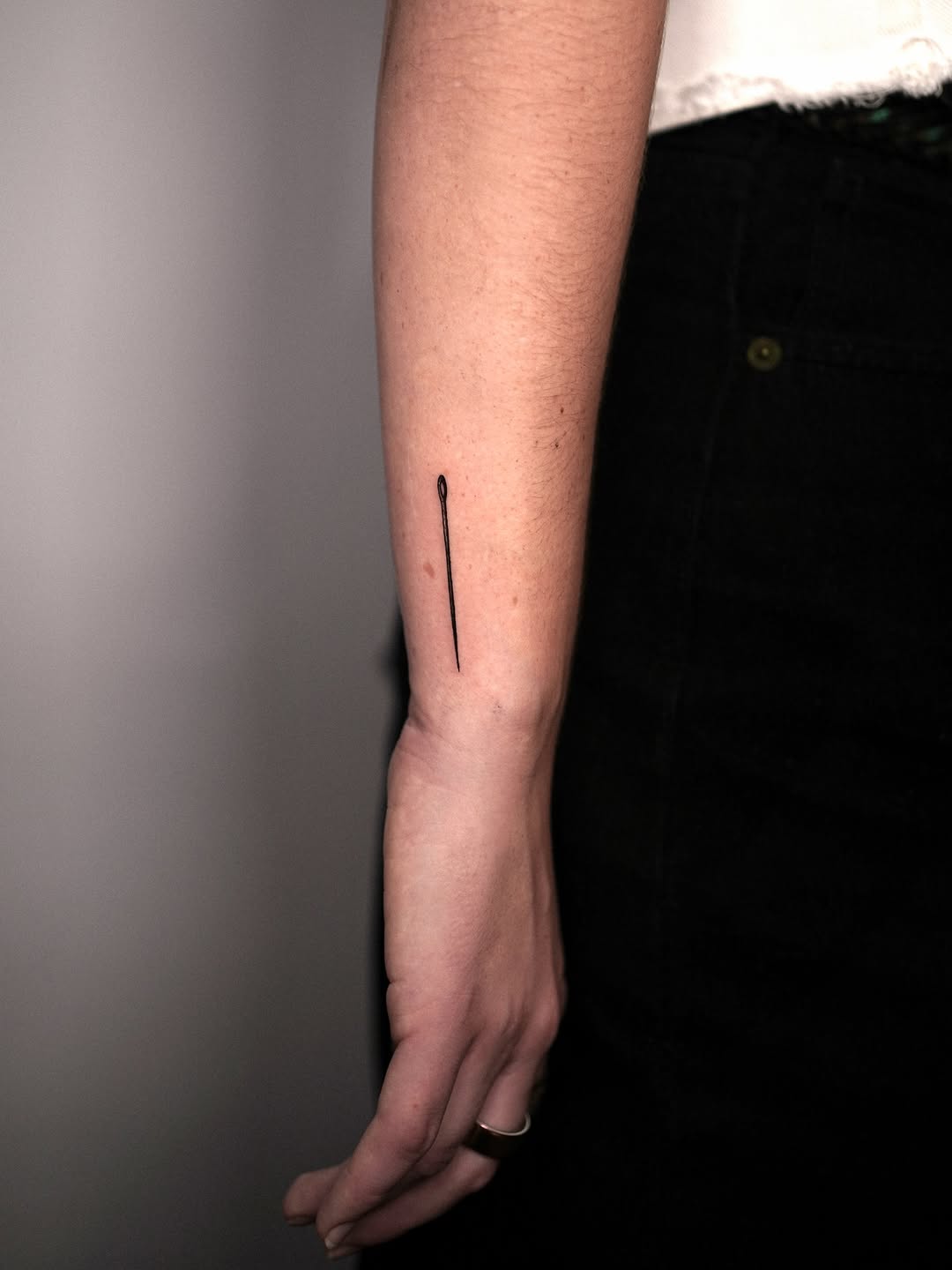 Minimalist Needle