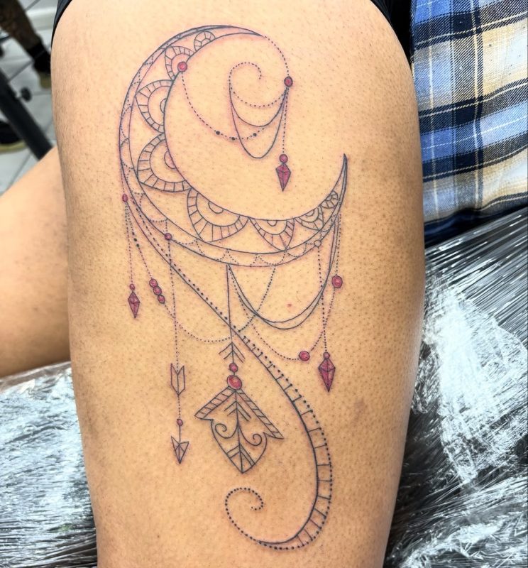 Ornamental Crescent Moon