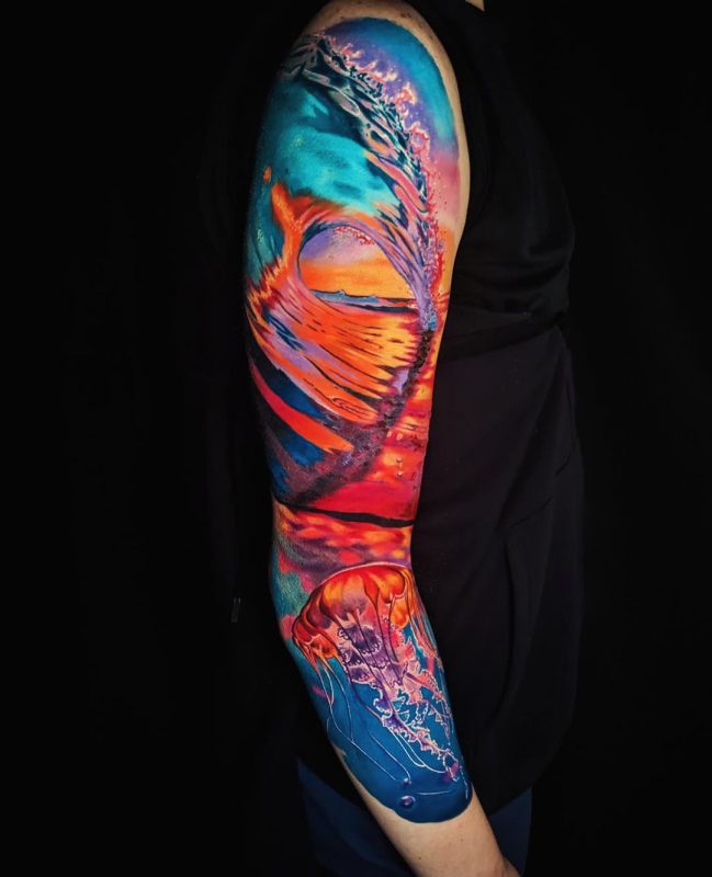 Ocean Wave Sleeve