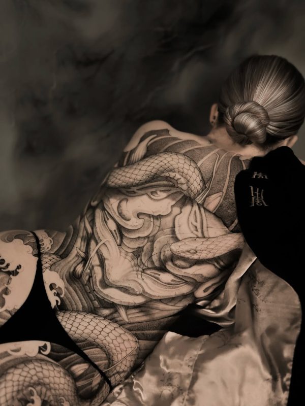 Japanese Snake Back